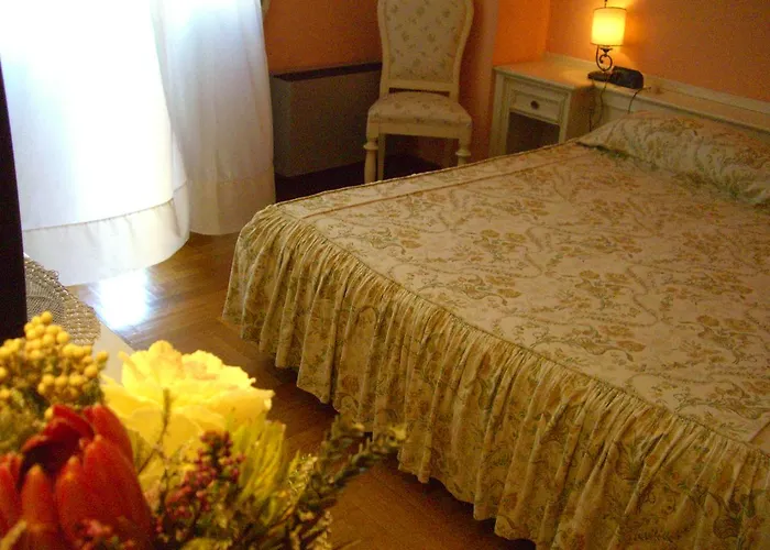 酒店 Ristorante Macalle Di Zuin Claudio 3*